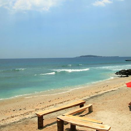 Lima Satu Resort Pemenang Exteriör bild