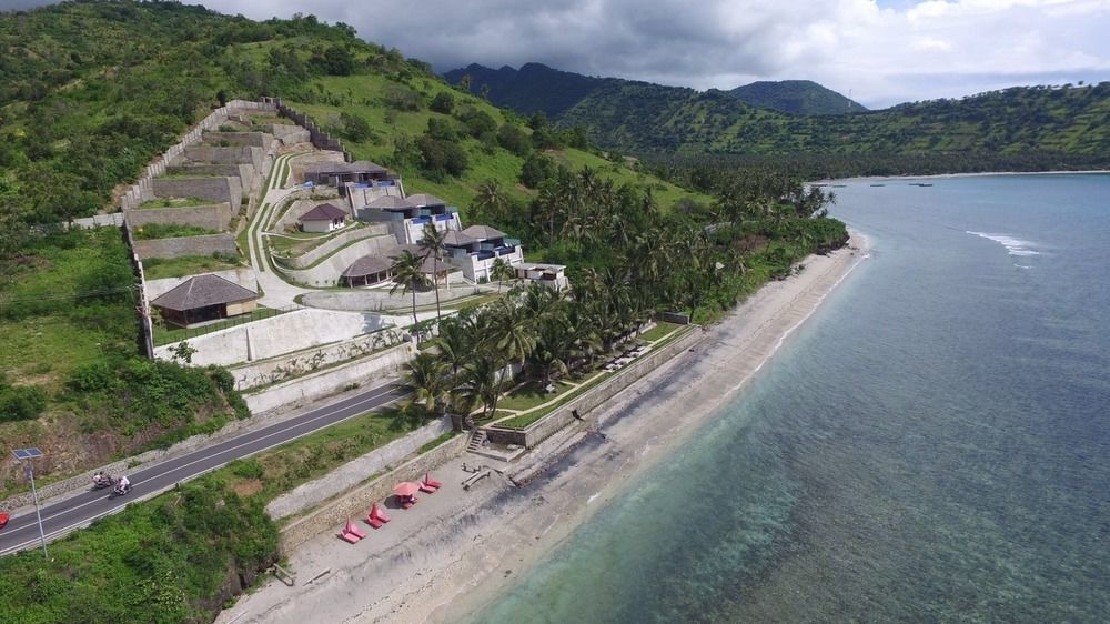 Lima Satu Resort Pemenang Exteriör bild