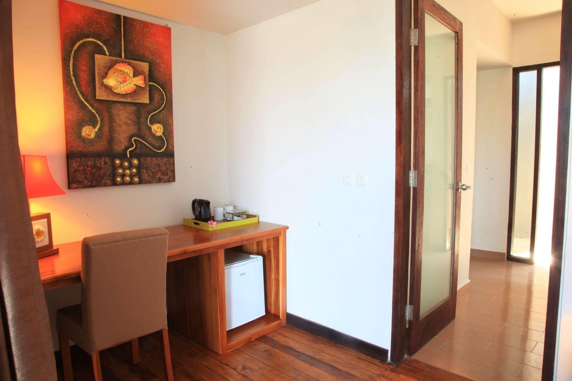 Lima Satu Resort Pemenang Exteriör bild