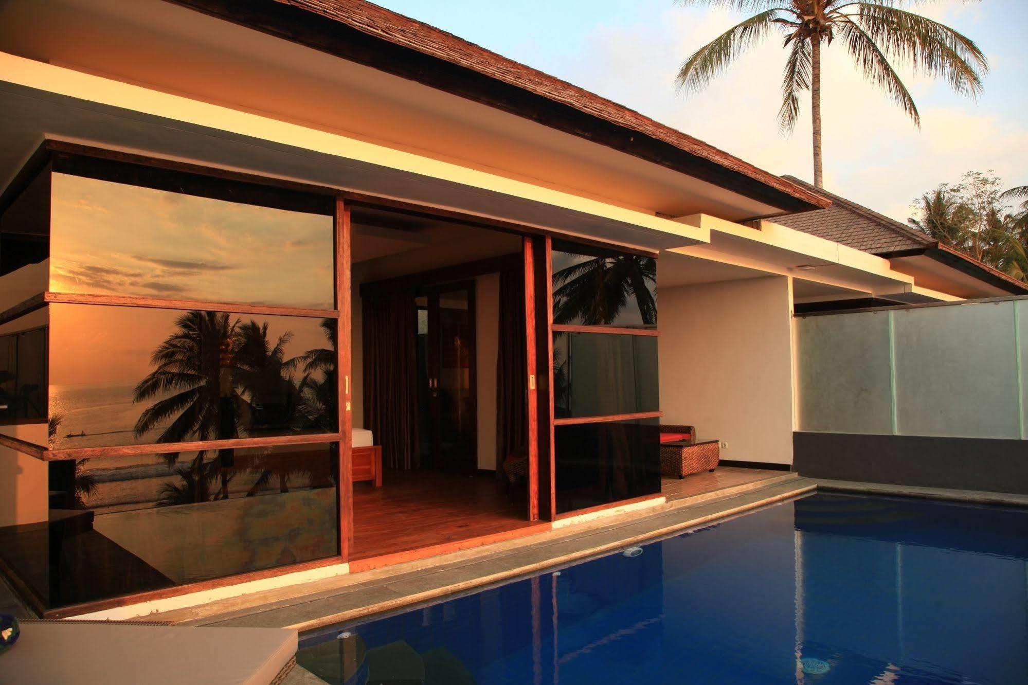 Lima Satu Resort Pemenang Exteriör bild