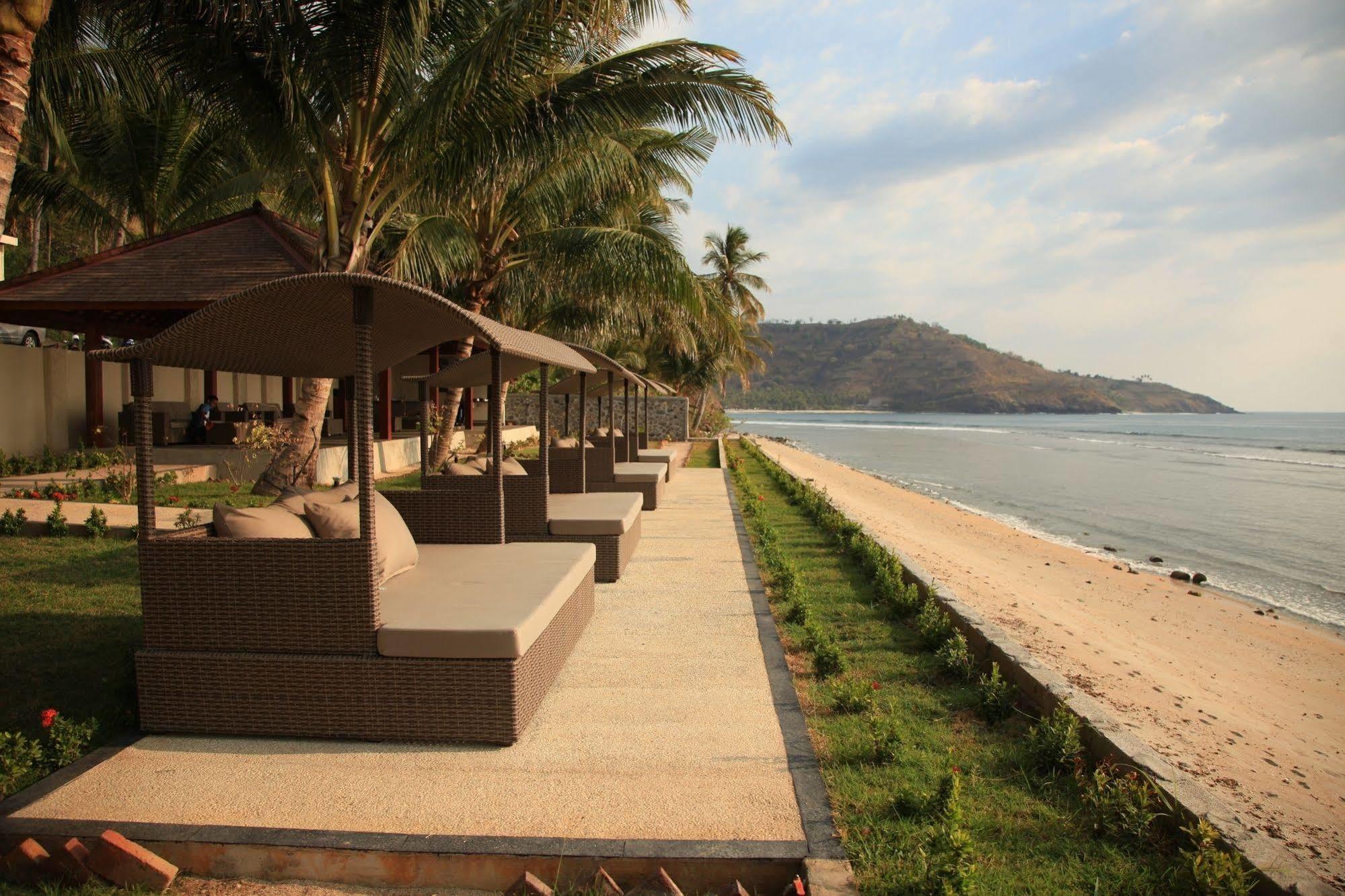 Lima Satu Resort Pemenang Exteriör bild